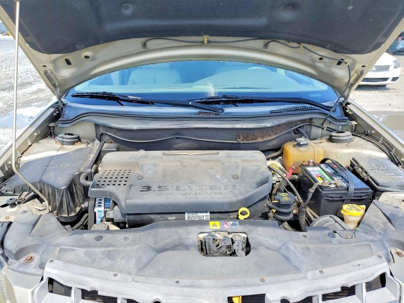 62468896 :رقم المزاد ، 2C4GM68435R564106 vin ، 2005 Chrysler Pacifica مزاد بيع