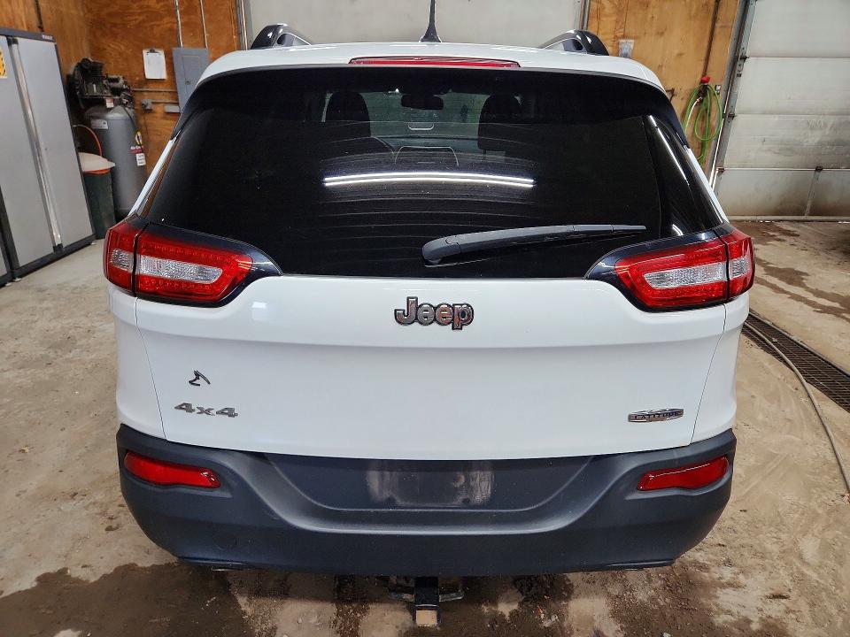 62148576 :رقم المزاد ، 1C4PJMCS8EW184110 vin ، 2014 Jeep Cherokee مزاد بيع