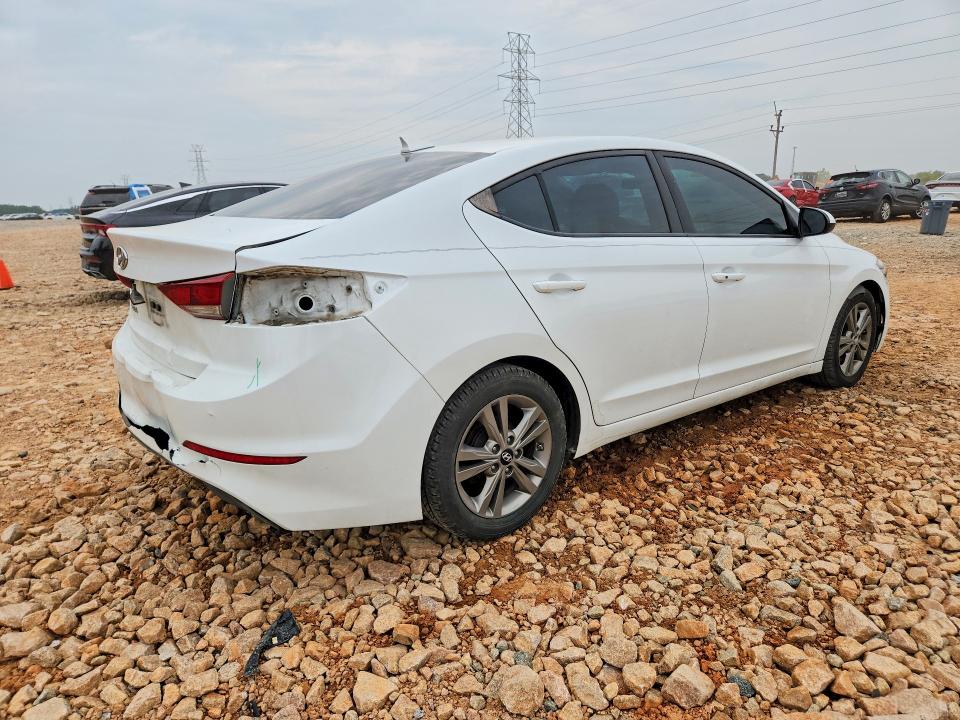Продажа на аукционе авто 2017 Hyundai Elantra, vin: 5NPD84LF2HH057543, номер лота: 62250686