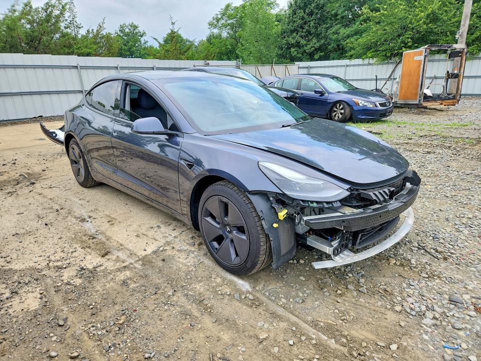 60073666 :رقم المزاد ، 5YJ3E1EB4MF056299 vin ، 2021 Tesla Model 3 مزاد بيع