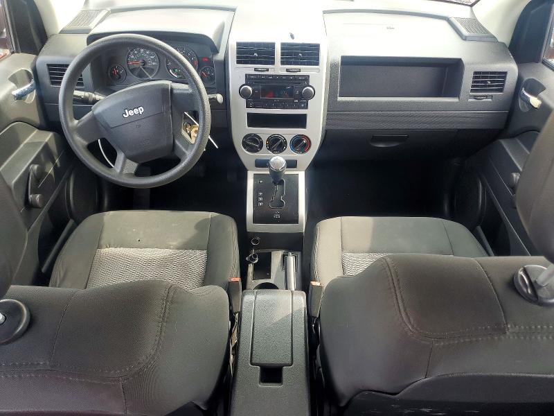 60736706 :رقم المزاد ، 1J8FT47W18D707897 vin ، 2008 Jeep Compass مزاد بيع