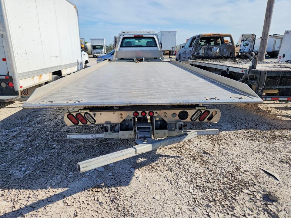 Auction sale of the 2022 Chevrolet Silverado Medium Duty, vin: 1HTKHPVM7NH643799, lot number: 61020306