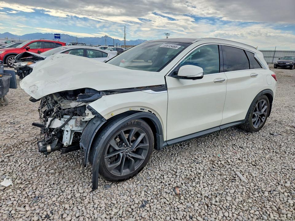 59915466 :رقم المزاد ، 3PCAJ5M33KF102917 vin ، 2019 Infiniti Qx50 مزاد بيع