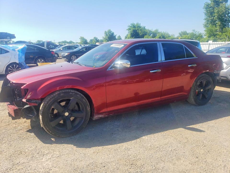 61558866 :رقم المزاد ، 2C3CCAET7DH625983 vin ، 2013 Chrysler 300c مزاد بيع