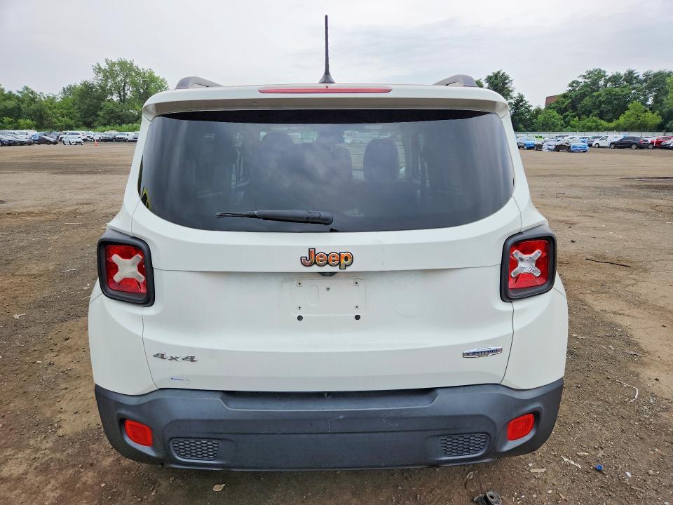 2015 Jeep Renegade მანქანა იყიდება აუქციონზე, vin: ZACCJBBT5FPB40917, აუქციონის ნომერი: 61400786