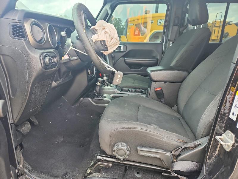60616846 :رقم المزاد ، 1C4HJXDGXJW145593 vin ، 2018 Jeep Wrangler Unlimited مزاد بيع