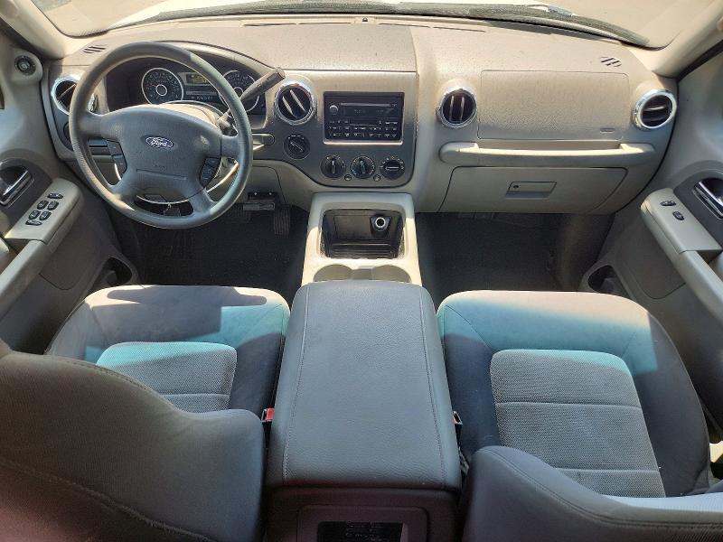 2005 Ford Expedition მანქანა იყიდება აუქციონზე, vin: 1FMPU16525LA06234, აუქციონის ნომერი: 61041066