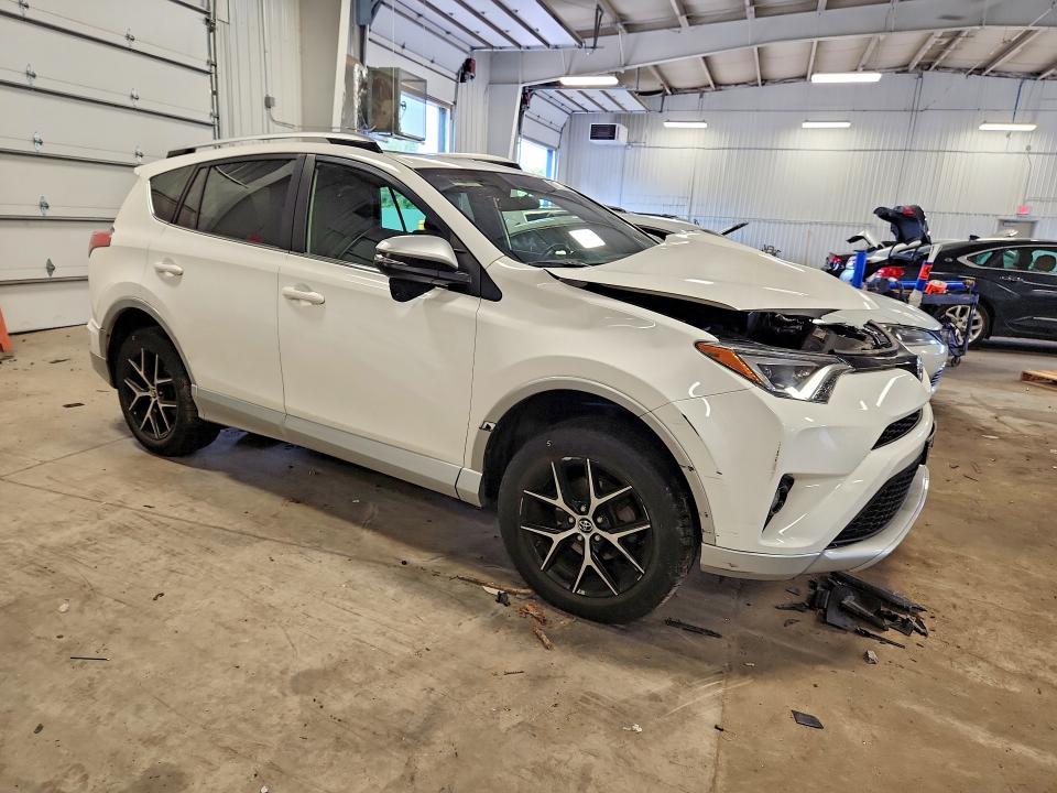 Aukcja sprzedaży 2016 Toyota Rav4, vin: JTMJFREV1GJ066167, numer aukcji: 61924326