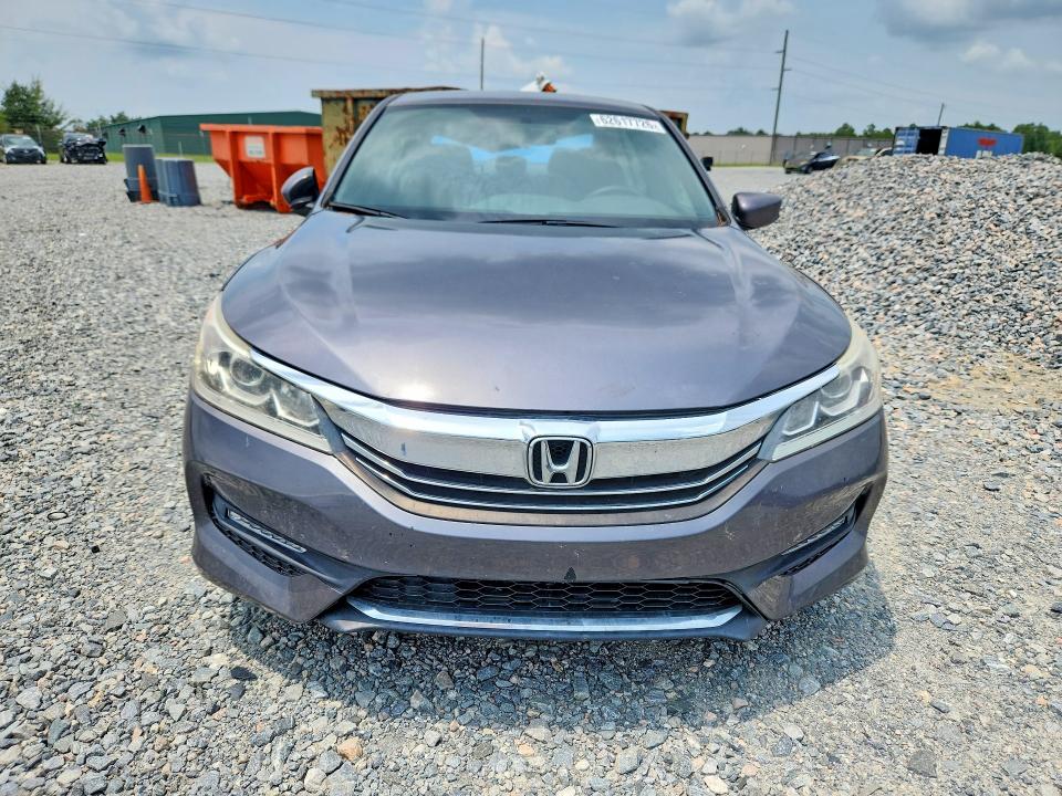 62617726 :رقم المزاد ، 1HGCR2F17HA191034 vin ، 2017 Honda Accord مزاد بيع