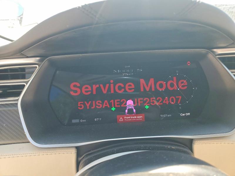63232426 :رقم المزاد ، 5YJSA1E24JF252407 vin ، 2018 Tesla Model S مزاد بيع