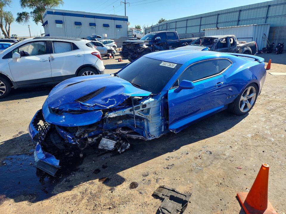 60273636 :رقم المزاد ، 1G1FF1R74H0156013 vin ، 2017 Chevrolet Camaro مزاد بيع