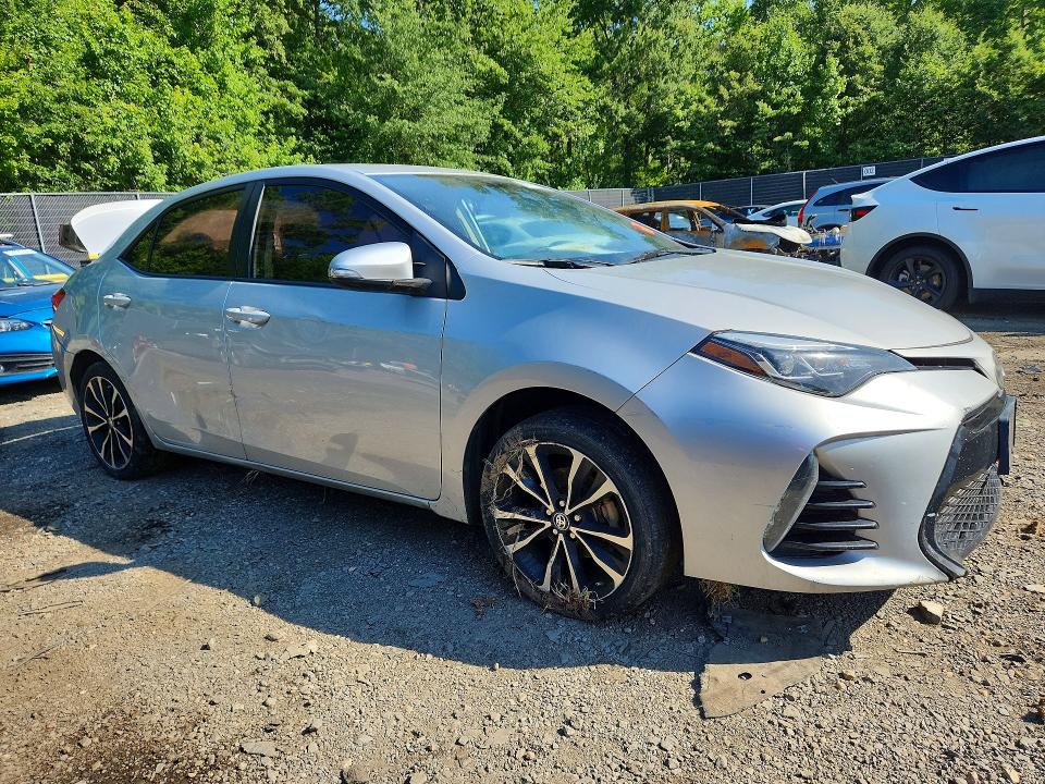 60771496 :رقم المزاد ، 2T1BURHE6HC821476 vin ، 2017 Toyota Corolla مزاد بيع