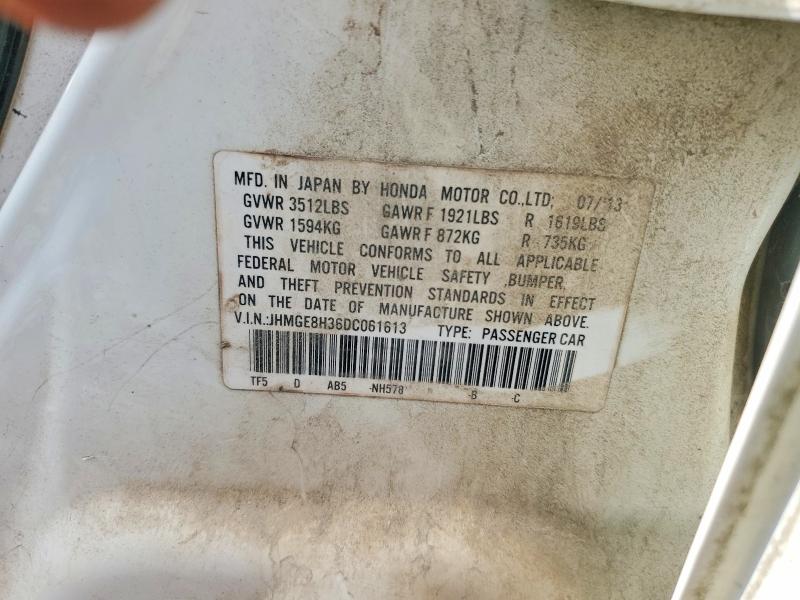 60811656 :رقم المزاد ، JHMGE8H36DC061613 vin ، 2013 Honda Fit مزاد بيع