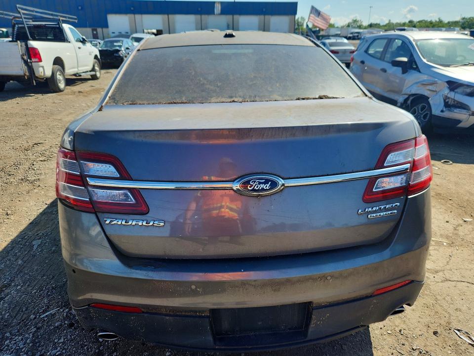 62352396 :رقم المزاد ، 1FAHP2F82DG200131 vin ، 2013 Ford Taurus مزاد بيع