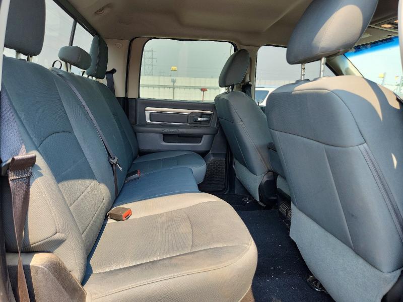 59196866 :رقم المزاد ، 3C6UR5DL2FG556900 vin ، 2015 Ram 2500 مزاد بيع
