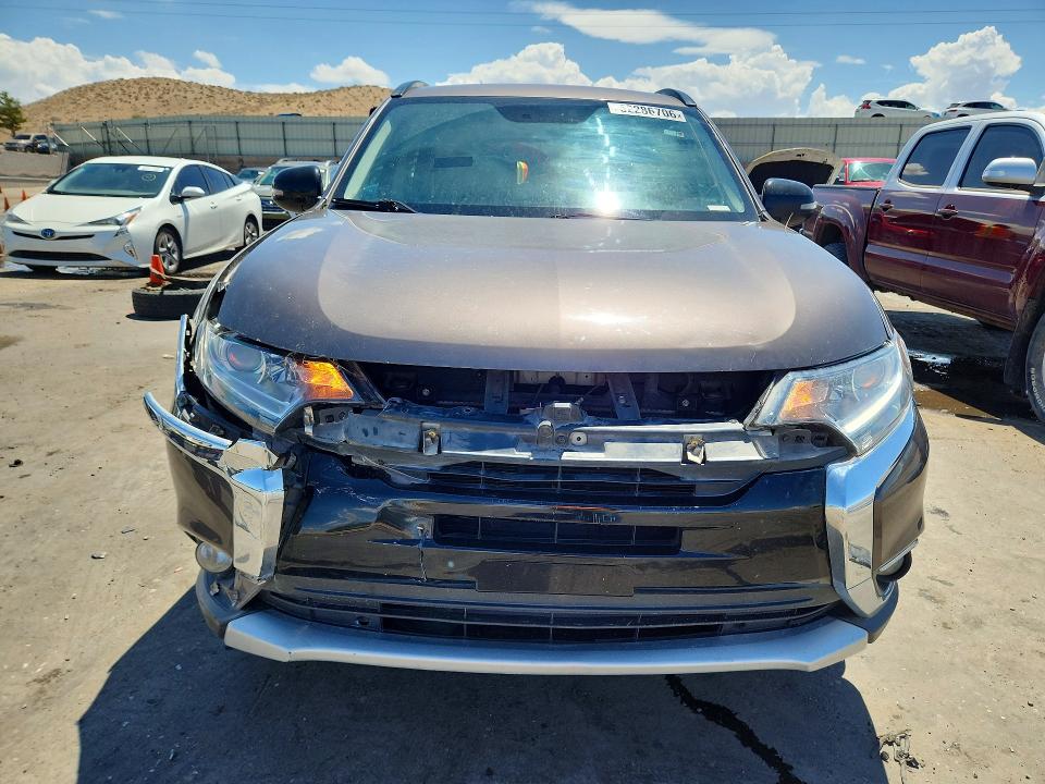 2016 Mitsubishi Outlander მანქანა იყიდება აუქციონზე, vin: JA4AD3A32GZ052622, აუქციონის ნომერი: 62286706