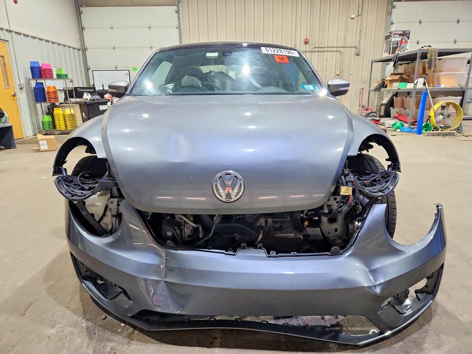 Продаж на аукціоні авто 2014 Volkswagen Beetle, vin: 3VWJ17AT8EM655379, номер лоту: 61228196