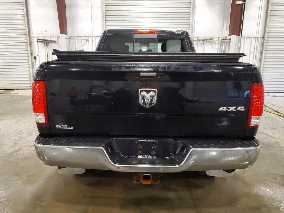 59667426 :رقم المزاد ، 3C6TR5DT7FG593212 vin ، 2015 Ram 2500 مزاد بيع