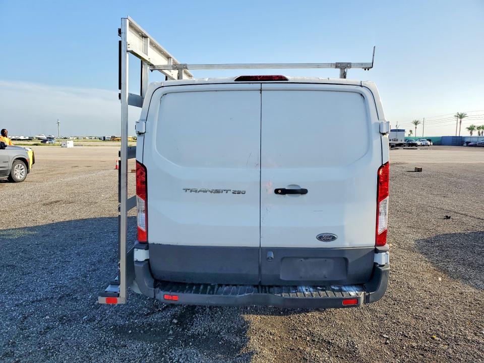 2019 Ford Transit მანქანა იყიდება აუქციონზე, vin: 1FTYR1ZM2KKA98475, აუქციონის ნომერი: 61065536