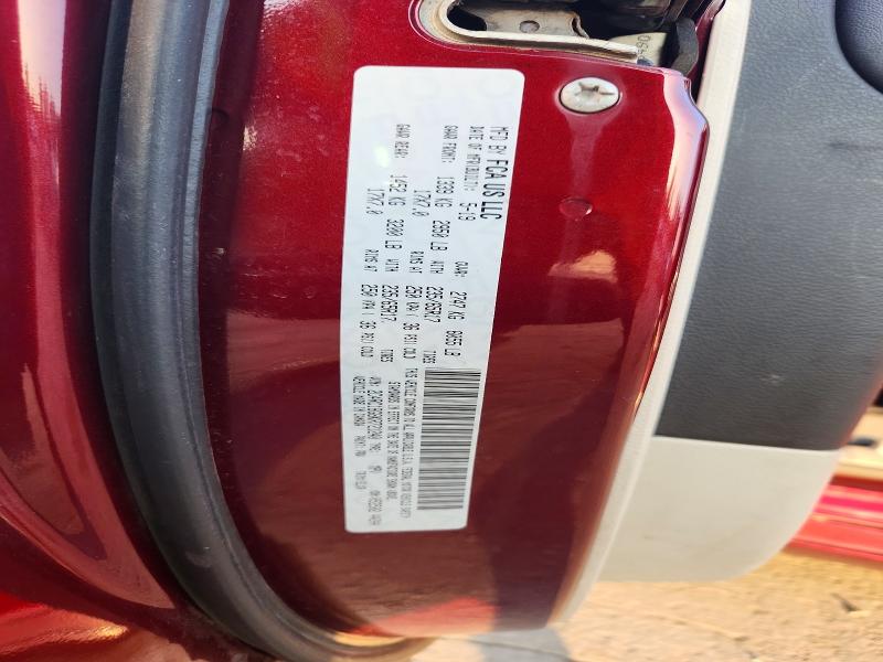 62140256 :رقم المزاد ، 2C4RC1BG8KR721240 vin ، 2019 Chrysler Pacifica مزاد بيع