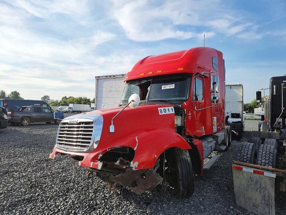2003 Freightliner Conventional მანქანა იყიდება აუქციონზე, vin: 1FUJA6CK53LM08135, აუქციონის ნომერი: 60771676
