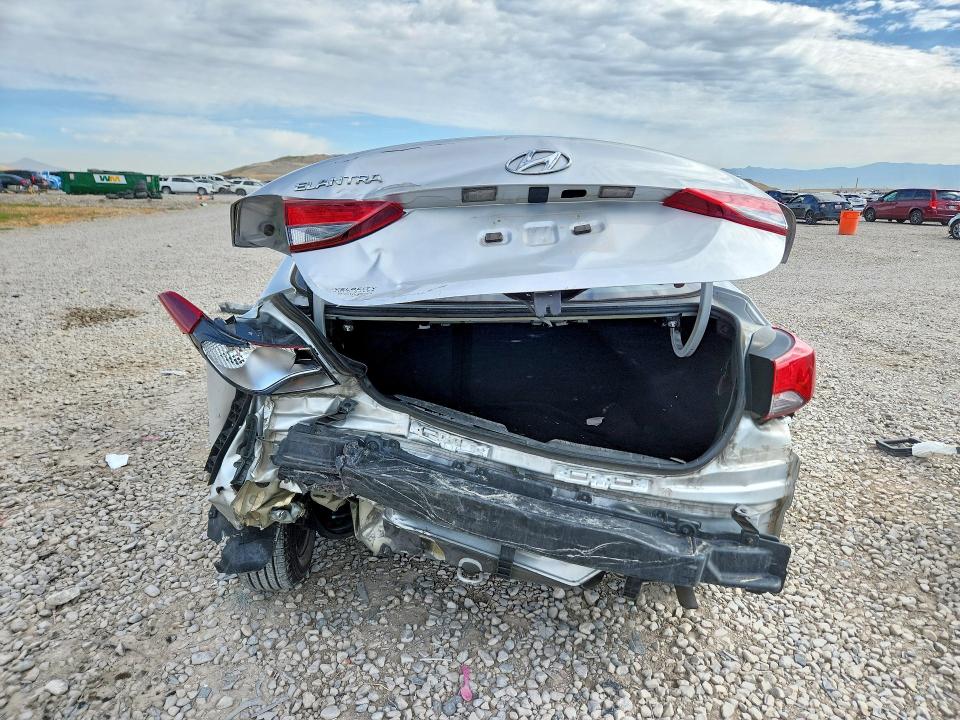 2016 Hyundai Elantra მანქანა იყიდება აუქციონზე, vin: 5NPDH4AE6GH708536, აუქციონის ნომერი: 59192696
