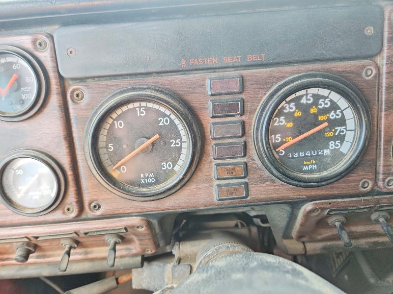 57855246 :رقم المزاد ، 1FUYDZYB8SP875878 vin ، 1995 Freightliner Conventional مزاد بيع