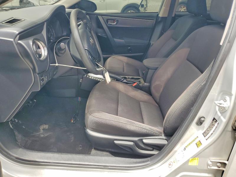 60386806 :رقم المزاد ، 5YFBURHE9KP932739 vin ، 2019 Toyota Corolla مزاد بيع