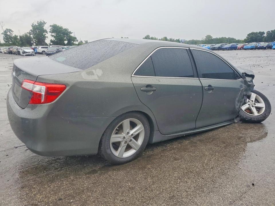 2013 Toyota Camry მანქანა იყიდება აუქციონზე, vin: 4T1BF1FK1DU689157, აუქციონის ნომერი: 63407326