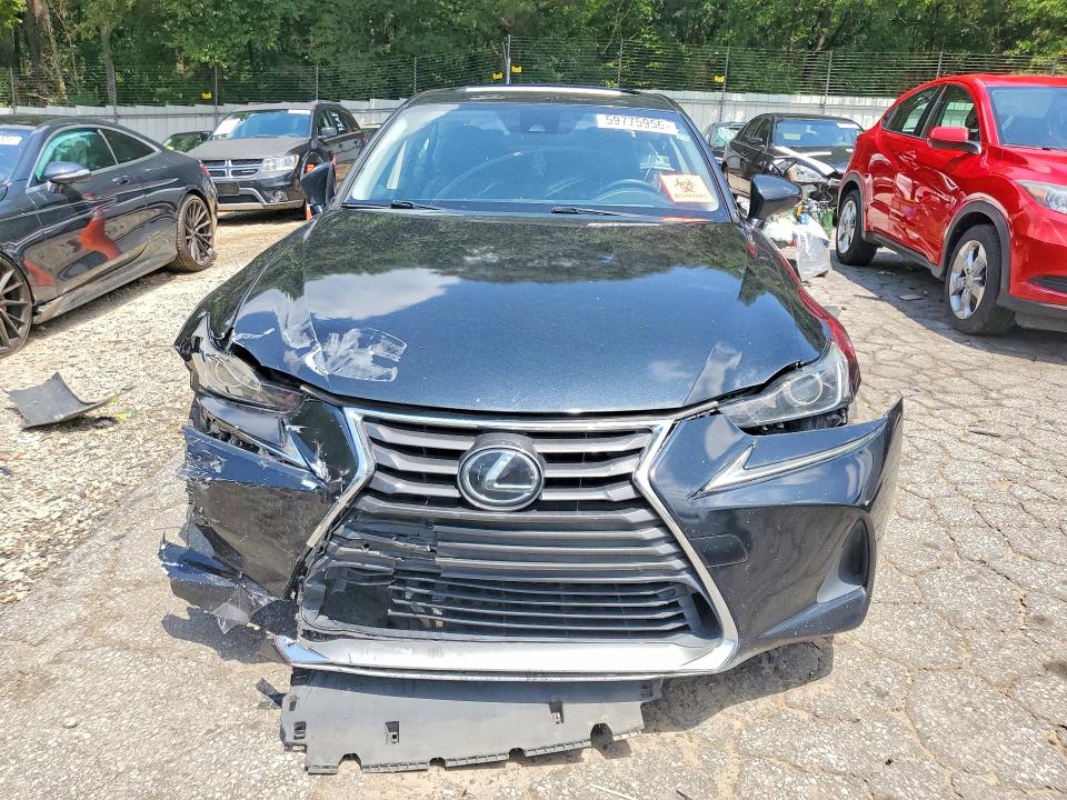 59775956 :رقم المزاد ، JTHBA1D20H5059053 vin ، 2017 Lexus Is مزاد بيع