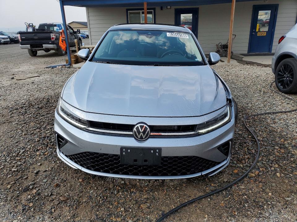 63044186 :رقم المزاد ، 3VW7W7BU7TM041200 vin ، 2026 Volkswagen Jetta مزاد بيع