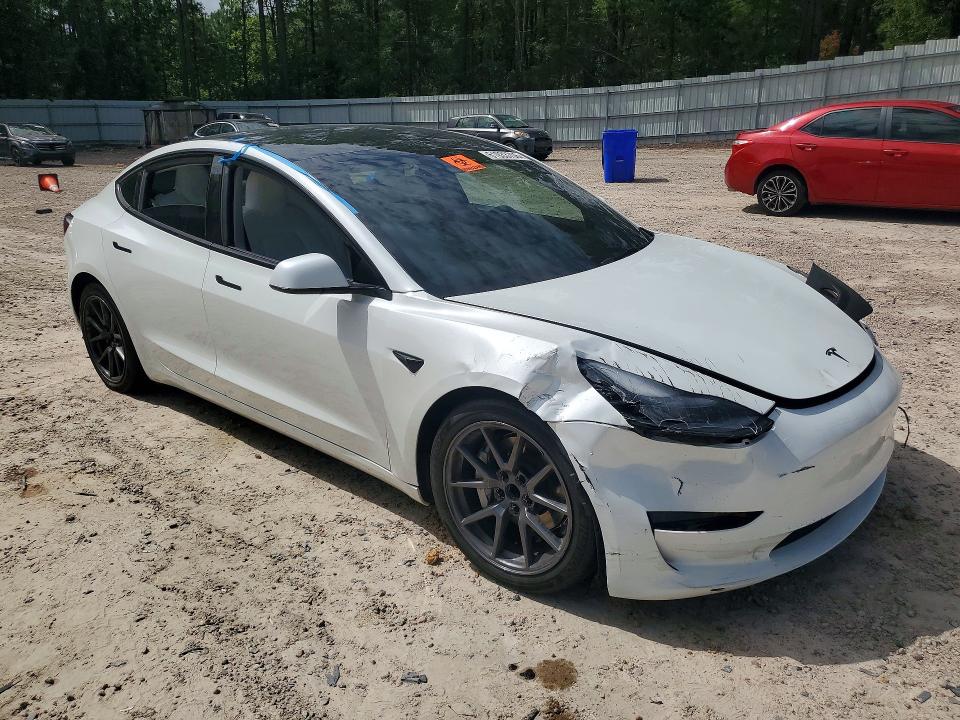 61933706 :رقم المزاد ، 5YJ3E1EA1PF513209 vin ، 2023 Tesla Model 3 مزاد بيع