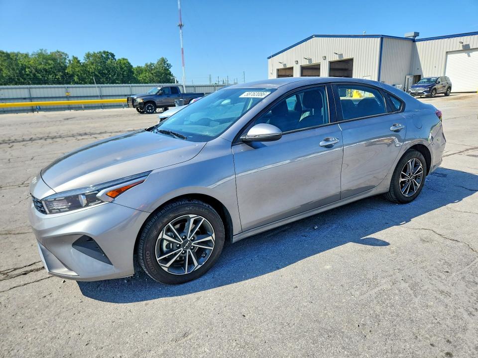 2024 Kia Forte მანქანა იყიდება აუქციონზე, vin: 3KPF24AD3RE778147, აუქციონის ნომერი: 58762086
