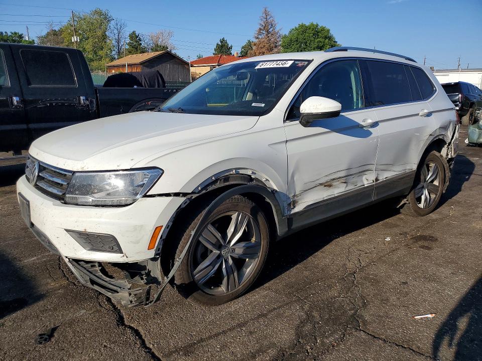 61777436 :رقم المزاد ، 3VV2B7AX5LM069521 vin ، 2020 Volkswagen Tiguan مزاد بيع