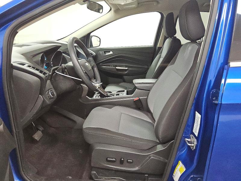 62992606 :رقم المزاد ، 1FMCU0GD5KUB31118 vin ، 2019 Ford Escape مزاد بيع