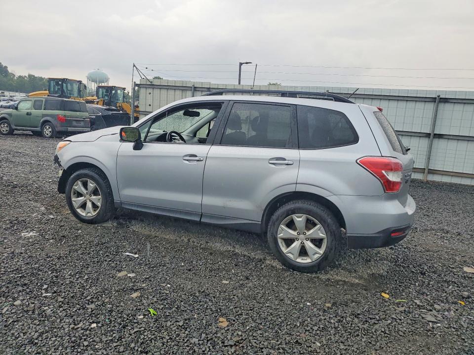 60443916 :رقم المزاد ، JF2SJADC4FH581031 vin ، 2015 Subaru Forester مزاد بيع