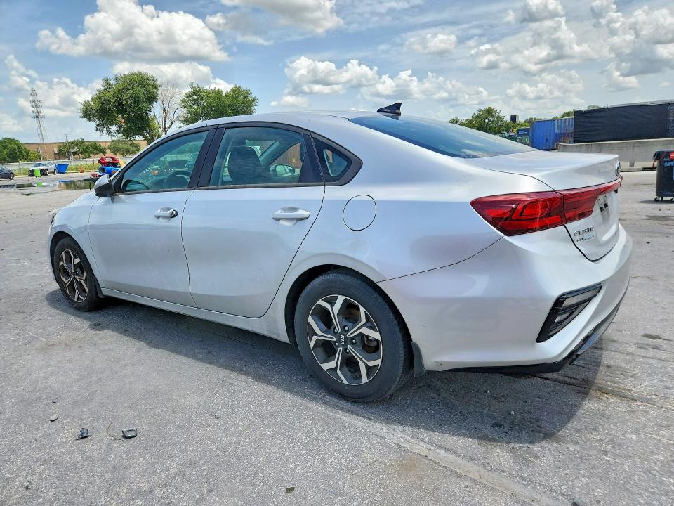 61011066 :رقم المزاد ، 3KPF24AD0ME290721 vin ، 2021 Kia Forte مزاد بيع