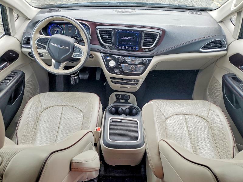 Продажа на аукционе авто 2018 Chrysler Pacifica, vin: 2C4RC1GG2JR330768, номер лота: 60581896