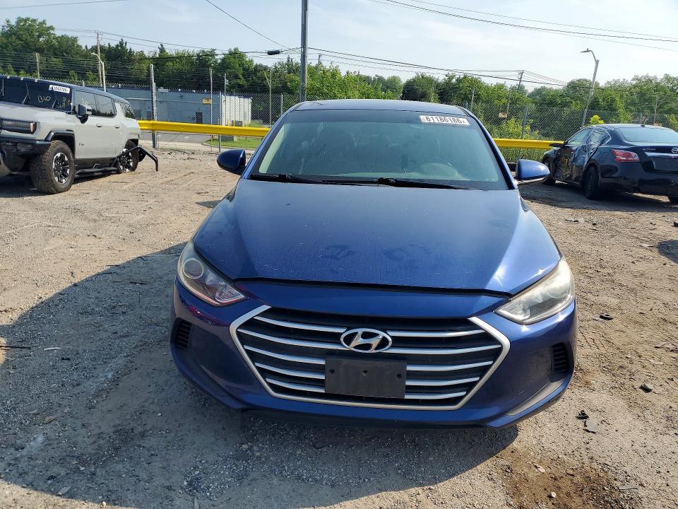 Продаж на аукціоні авто 2018 Hyundai Elantra, vin: 5NPD74LF5JH325672, номер лоту: 61186186