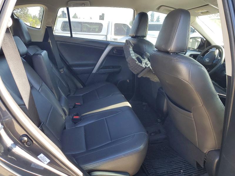 60511216 :رقم المزاد ، 2T3ZFREV0JW514782 vin ، 2018 Toyota Rav4 مزاد بيع