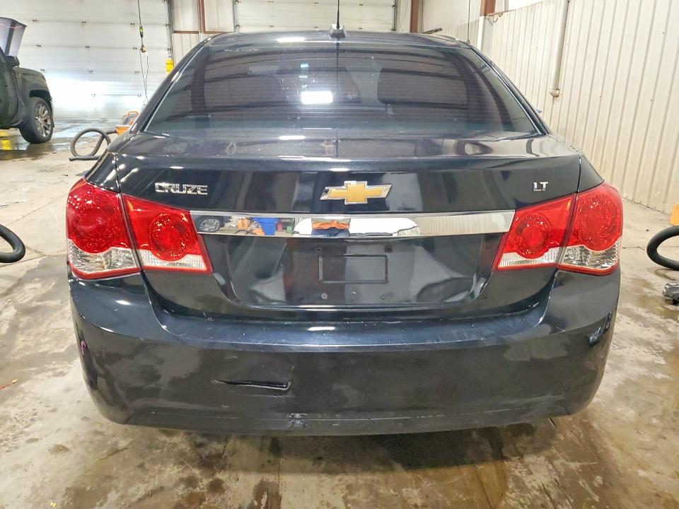 62926716 :رقم المزاد ، 1G1PE5SBXG7153619 vin ، 2016 Chevrolet Cruze Limited مزاد بيع