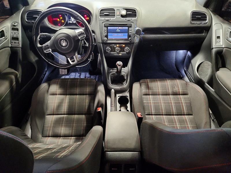 61585166 :رقم المزاد ، WVWGD7AJ7EW010631 vin ، 2014 Volkswagen Gti مزاد بيع