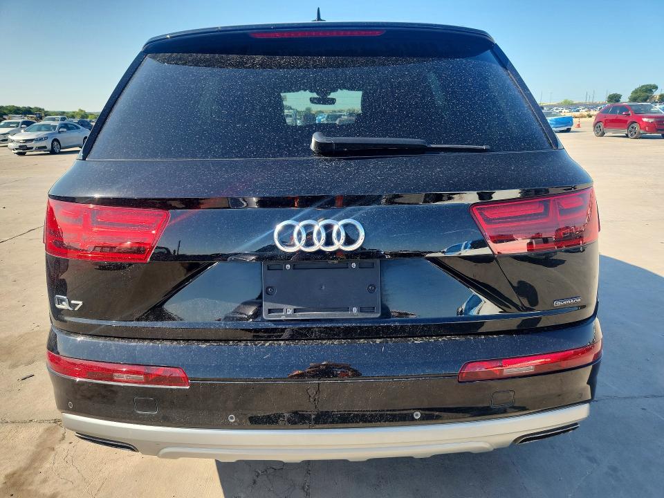 Продаж на аукціоні авто 2018 Audi Q7, vin: WA1LHAF74JD014777, номер лоту: 60115496
