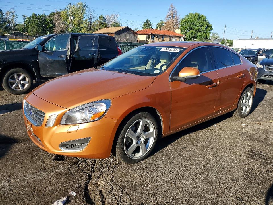 60648246 :رقم المزاد ، YV1622FS4C2033966 vin ، 2012 Volvo S60 مزاد بيع