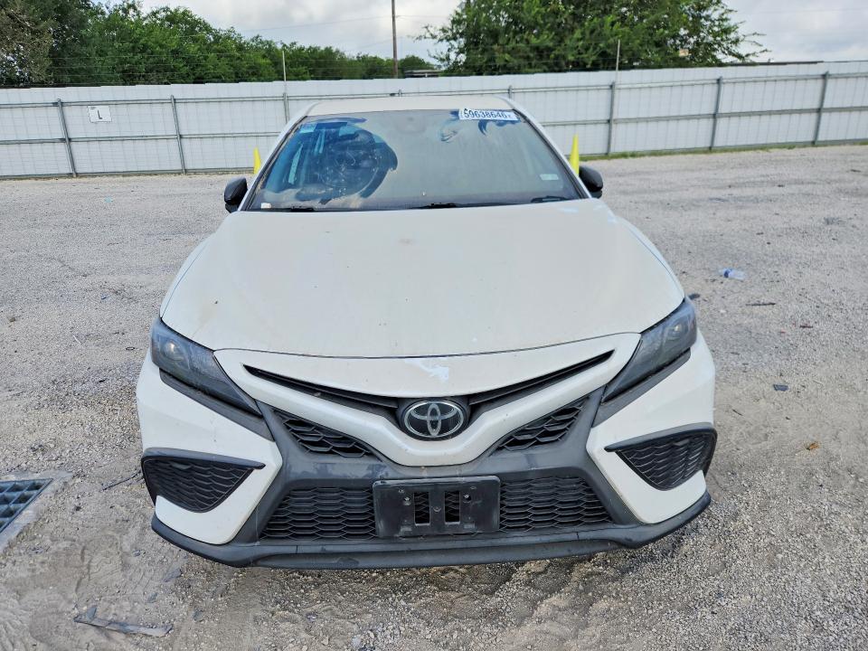 59638646 :رقم المزاد ، 4T1G11AK5RU214985 vin ، 2024 Toyota Camry مزاد بيع