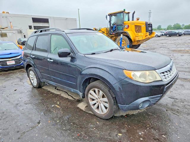 60111436 :رقم المزاد ، JF2SHADC3DH437785 vin ، 2013 Subaru Forester مزاد بيع