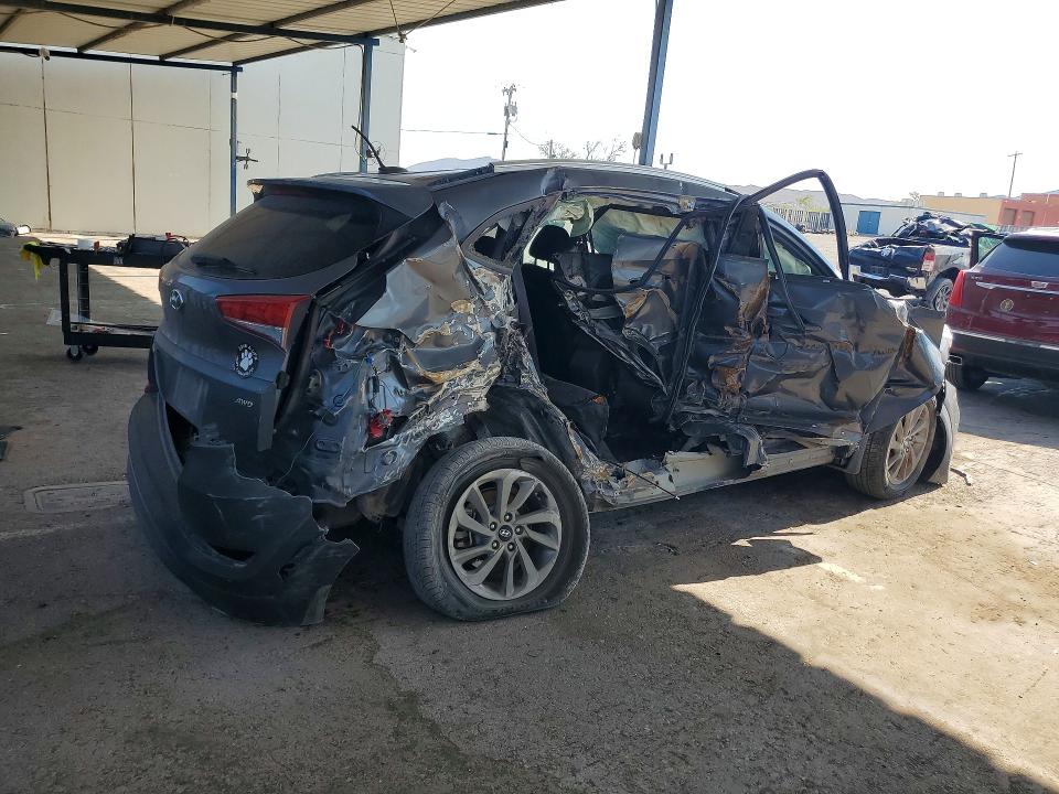 2016 Hyundai Tucson მანქანა იყიდება აუქციონზე, vin: KM8J3CA40GU051009, აუქციონის ნომერი: 61601866