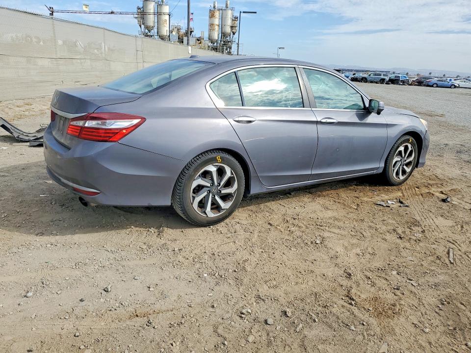 Aukcja sprzedaży 2017 Honda Accord, vin: 1HGCR2F73HA294018, numer aukcji: 62641096