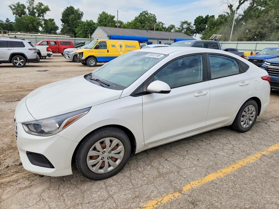 2019 Hyundai Accent მანქანა იყიდება აუქციონზე, vin: 3KPC24A34KE058890, აუქციონის ნომერი: 58053196