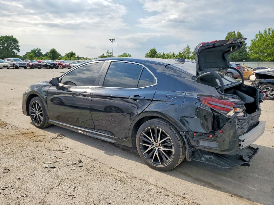 Auction sale of the 2022 Toyota Camry, vin: 4T1G11AK4NU646428, lot number: 61288196
